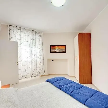 Apartment A - Cinecitta *